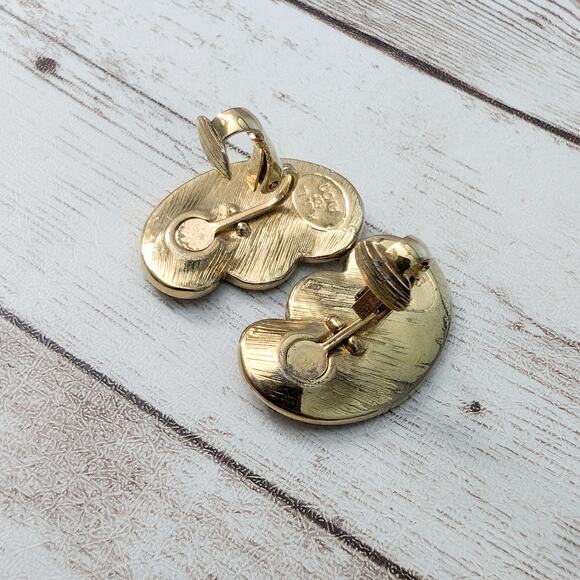 Vintage KJL for Avon Clip On Earrings Kenneth Jay Lane Butterfly Wings - Picture 6 of 7